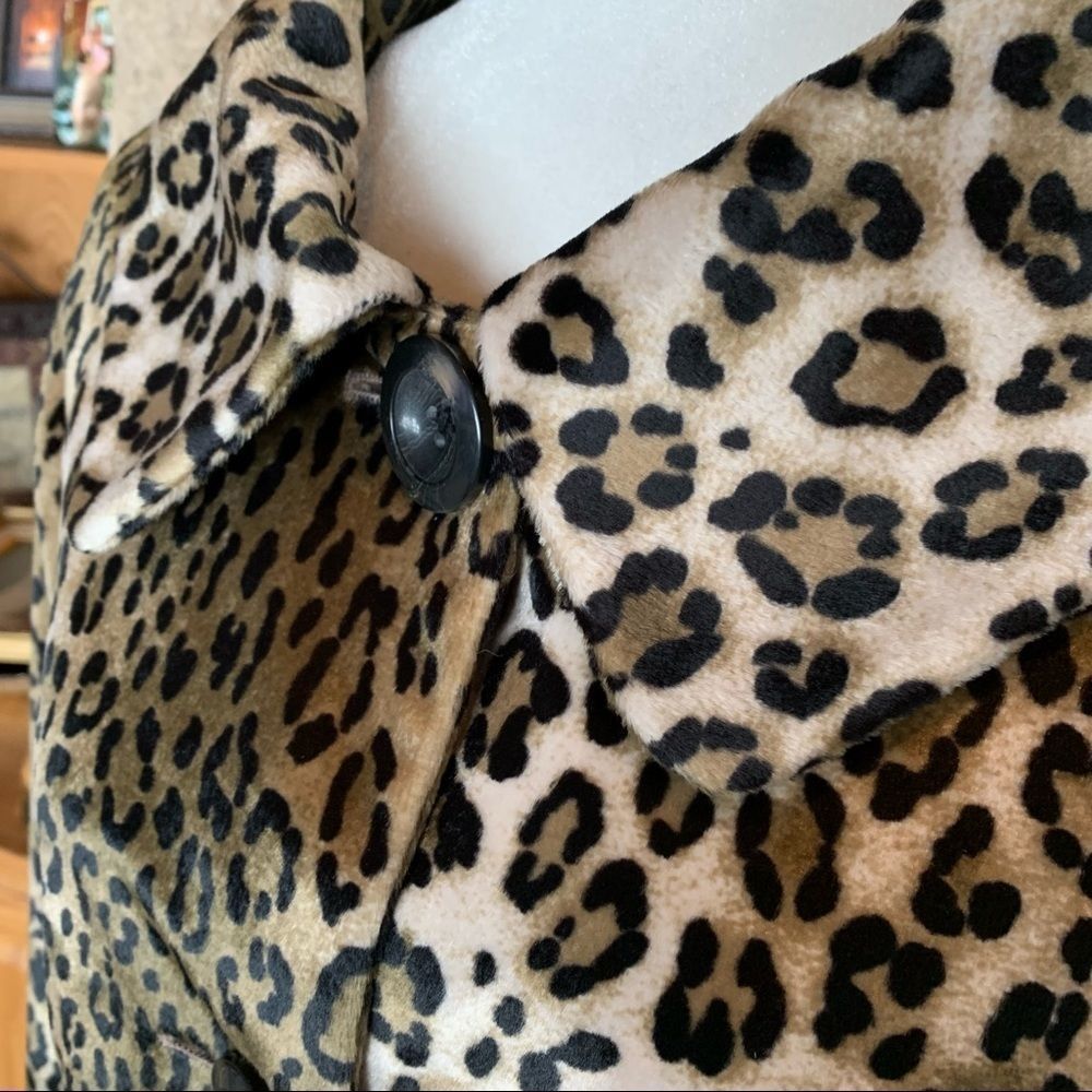 Rafaella Leopard Print Button-Front Jacket in Beige, Black and Brown - Picture 3 of 12